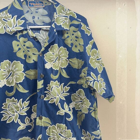 TORCH Hawaiian ALOHA Camp Shirt MEN'S L EXCELLENT MADE IN HAWAII - Picture 3 of 5